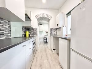 Photo 5- click for photo gallery